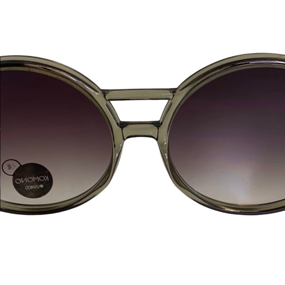 New sunglasses Komono sunglasses coco black smoke main image 5